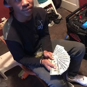 Meet your Posher, Alphonso